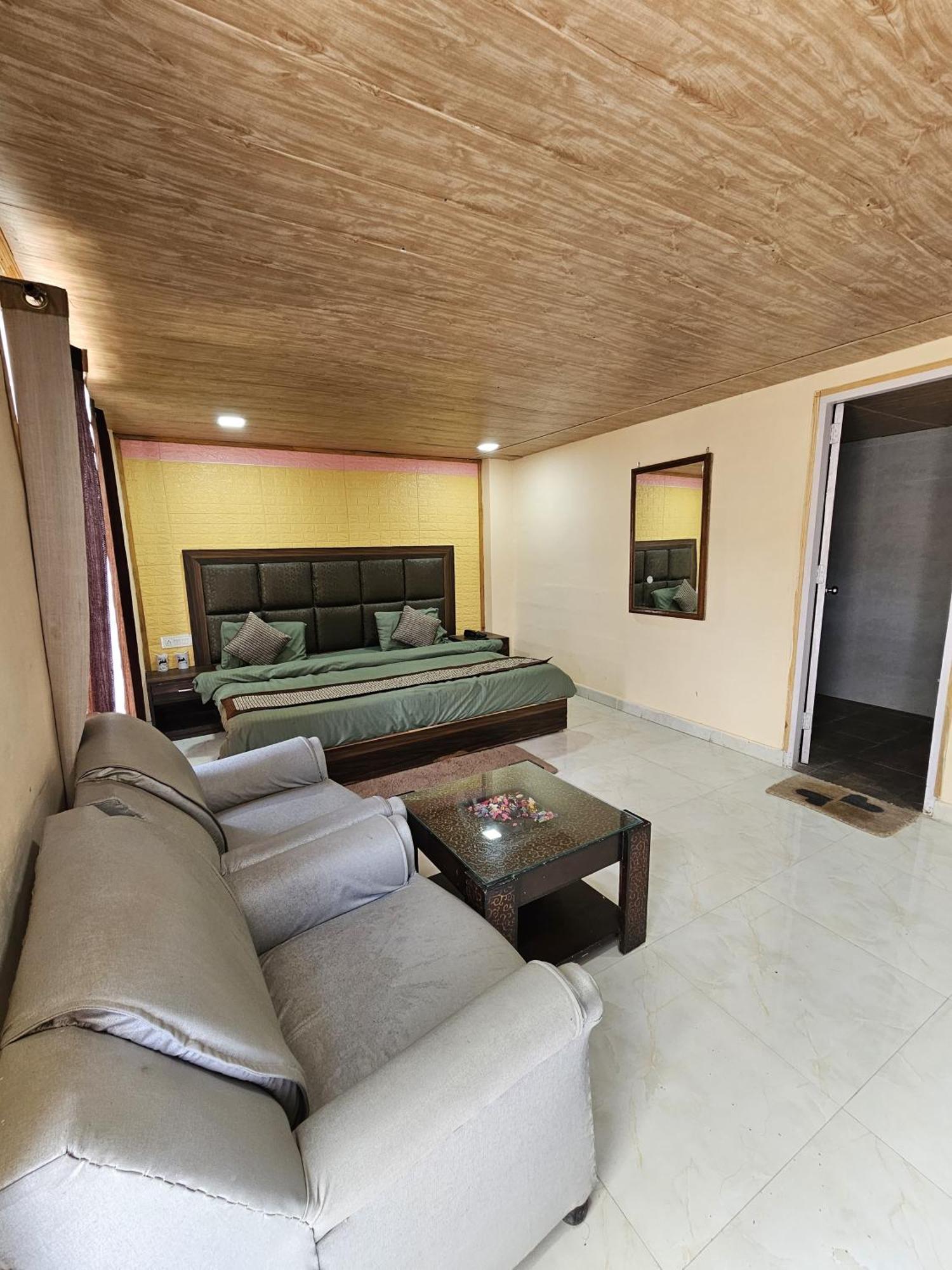 Little Heart Resort Chail Exteriör bild